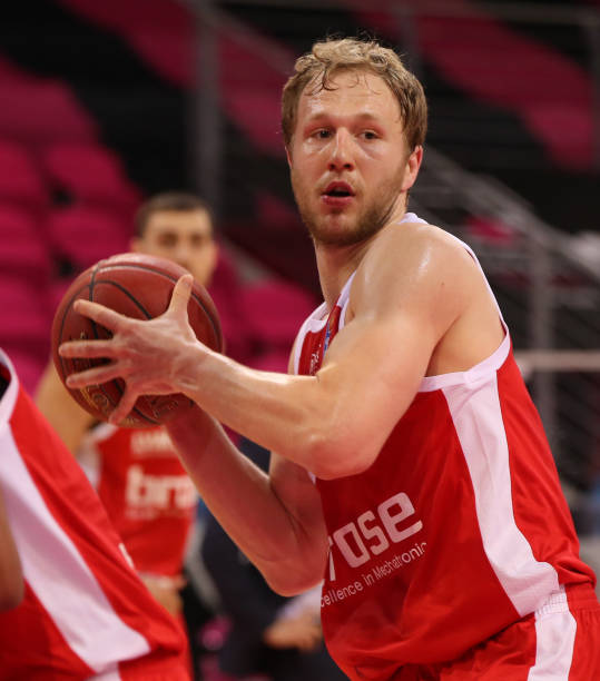 使得许多豪 使得许多豪