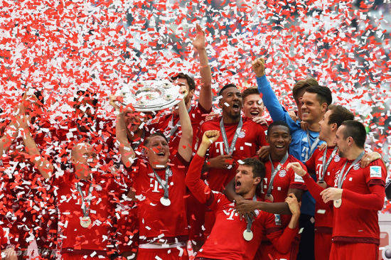 Here we go！罗马诺：38岁法国前锋吉鲁自由加盟法甲里尔